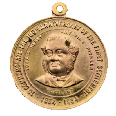 Medal - 100 Year Anniversary of First Settlement - Portland Historical Medal front