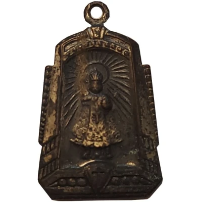 Medallion - The Miraculous Infant Jesus of Prague ND front